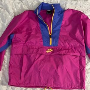Womens Nike Windbreaker